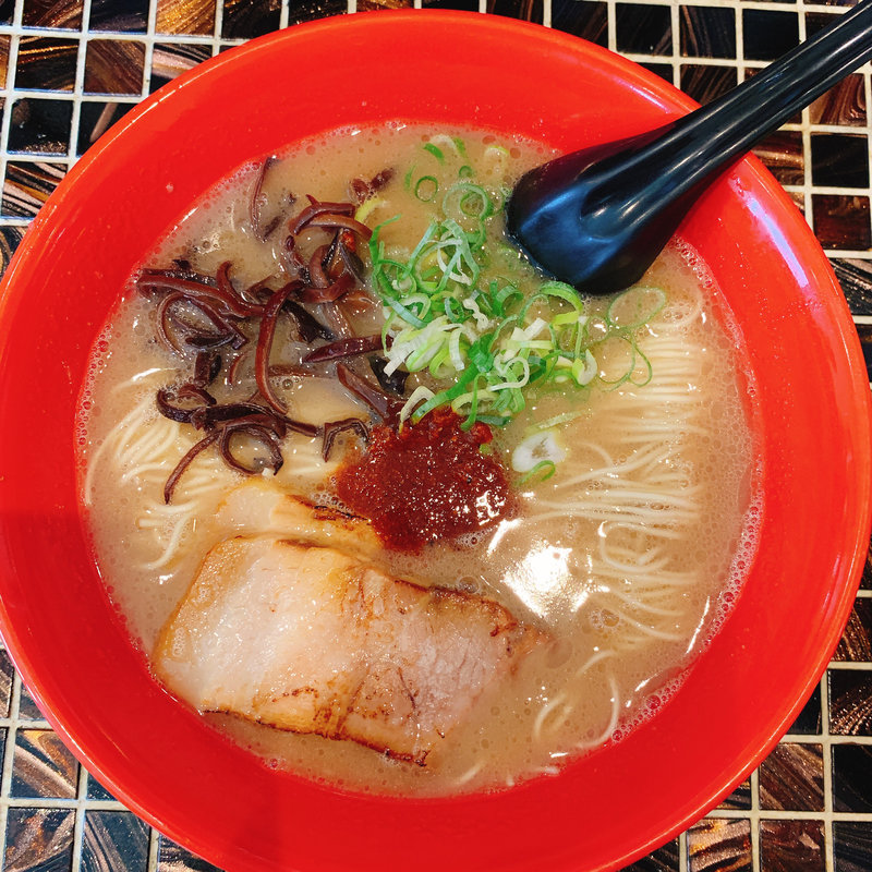 赤とんとん(ラーメン極豚 )