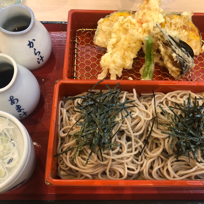 天ざる(永坂更科布屋太兵衛 新宿地下鉄ビル店)