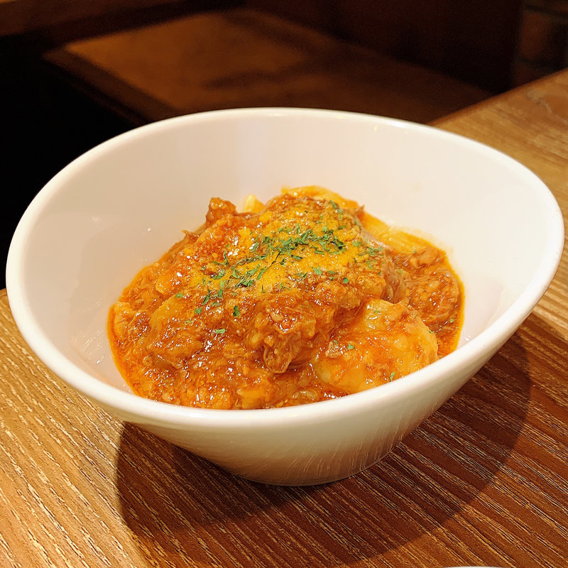 トマトモツ煮込み(炭火焼肉ホルモンうしごろ中目黒店)