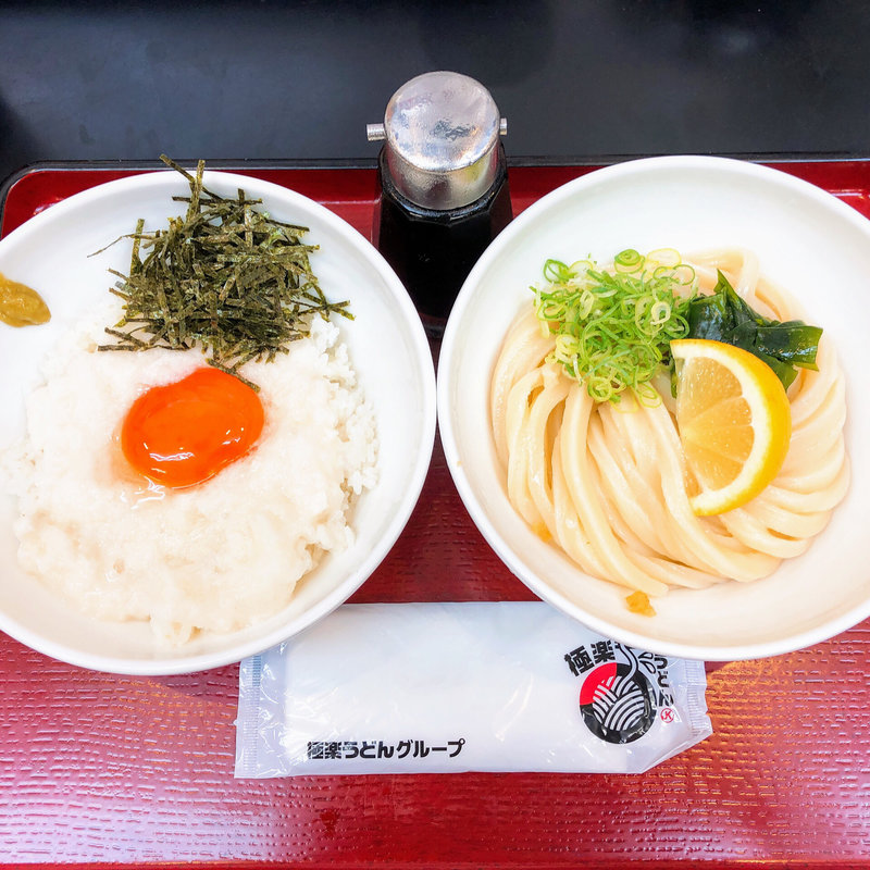とろろ卵丼セット (生醤油うどん)(極楽うどん　TKU （ティーケーユー）)