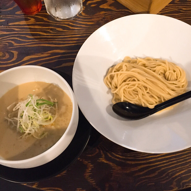 麦みそ 冷や汁つけ麺(みつか坊主 醸 （カモシ）)