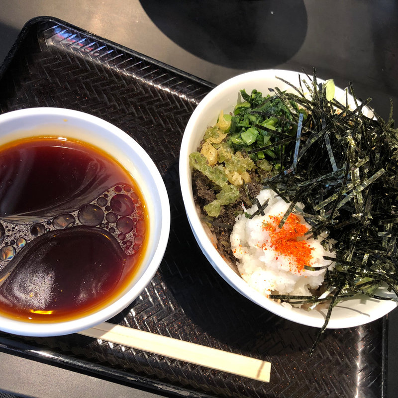 辛おろしそば(なぜ蕎麦にラー油を入れるのか。 西武新宿店 )