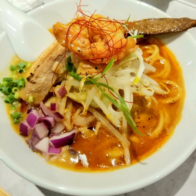 濃厚海老味噌ra-men(スパイスラーメン 点と線. 大阪城下町店)