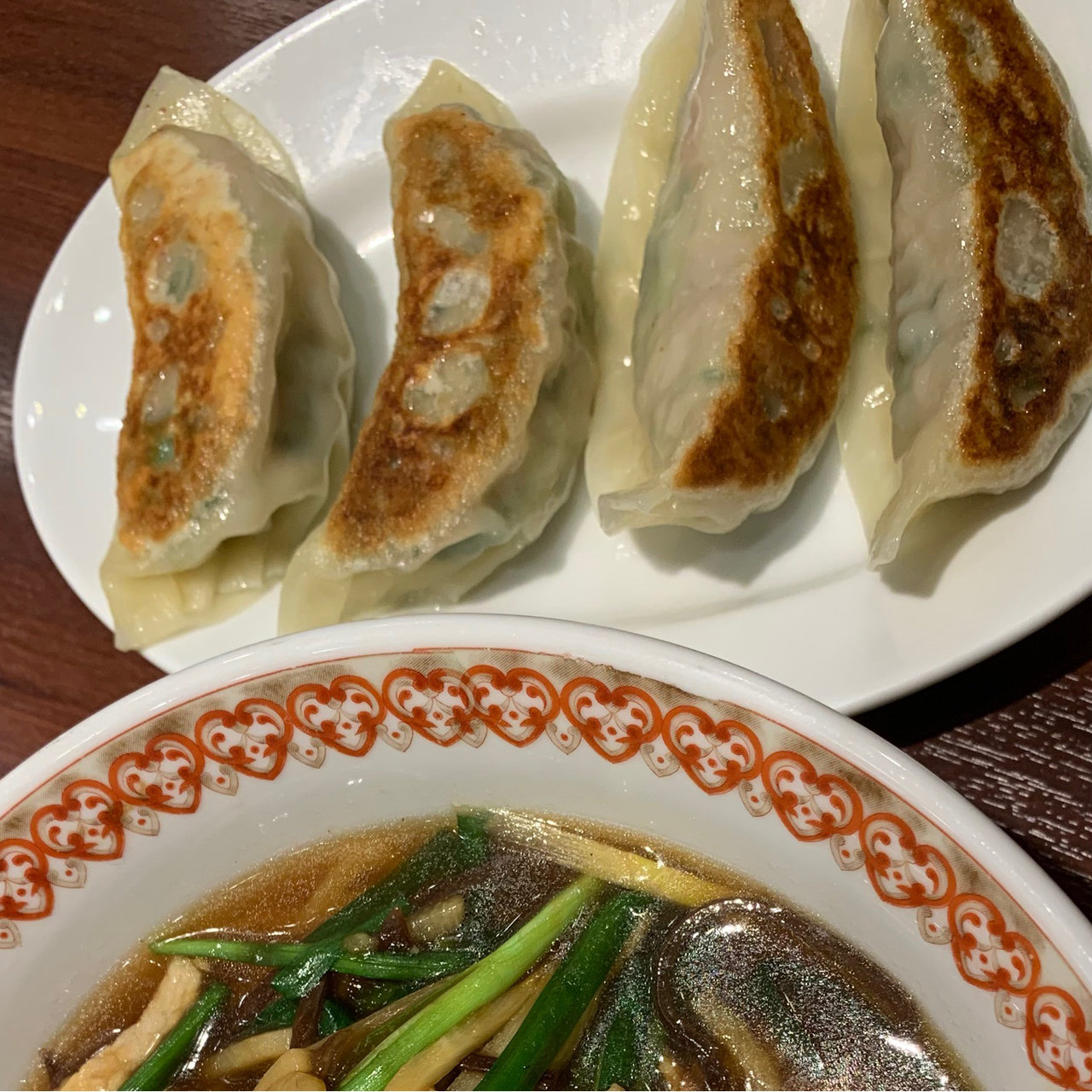 お台場海浜公園駅周辺で食べられる人気餃子ランキング Sarah サラ