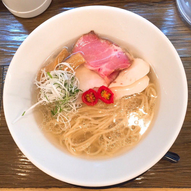 エソ煮干しの冷やし塩らーめん(金彩〜KinIro〜)