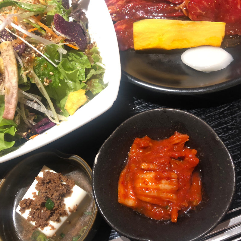 サラダランチ(焼肉トラジ 町田店)