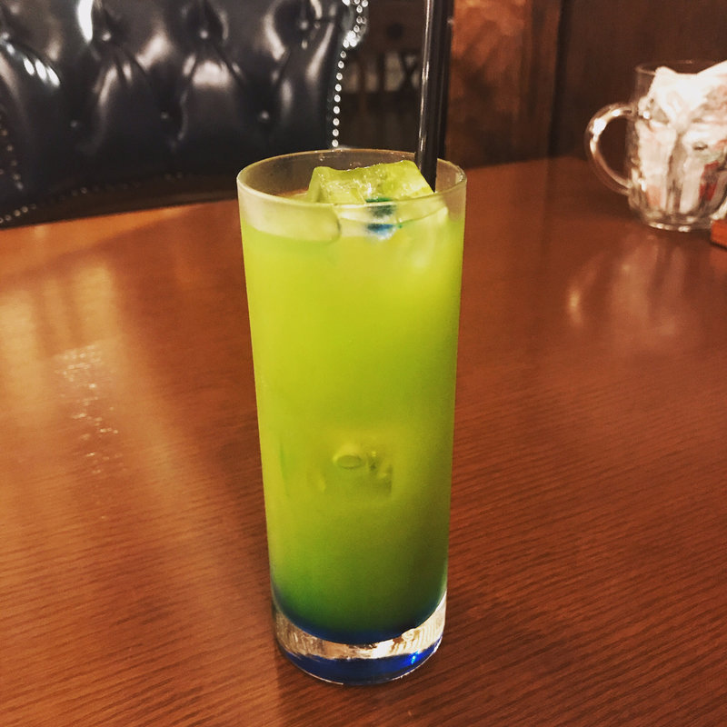 トロピカル(フォルスタッフパブ )