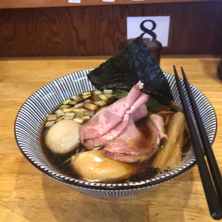 特製黒醤油ラーメン(寿製麺よしかわ 坂戸店)