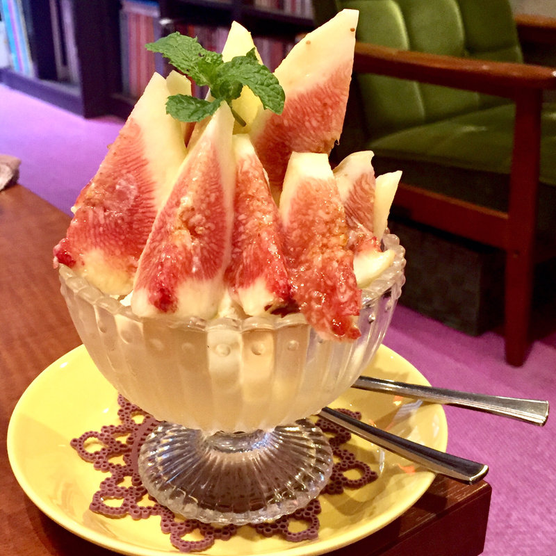 イチジクだけパフェ(チンクエチェント )