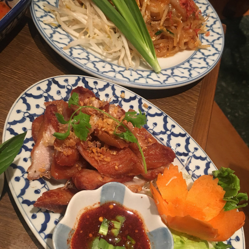 鶏肉のガーリック揚げ？(チャオタイ 川崎店)