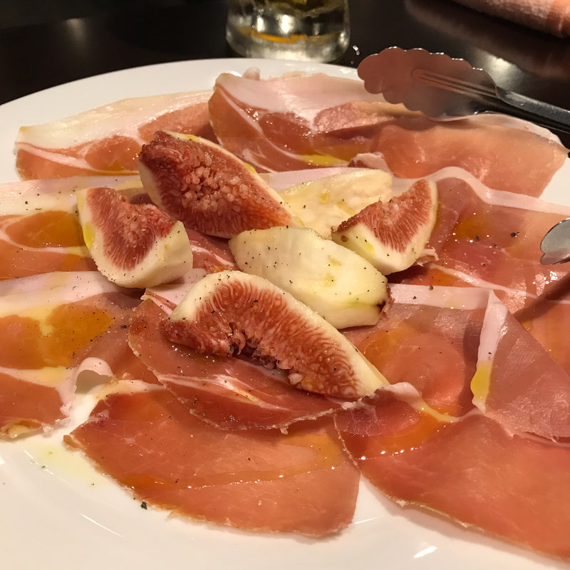 パルマ産プロシュート＆イチジクの盛合せ(LEGAME)