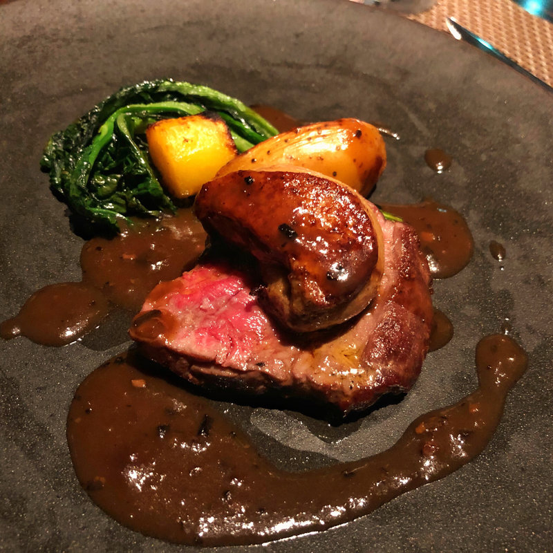 Chef’s tasting course（牛ヒレ肉のロースト）(sky （スカイ）)