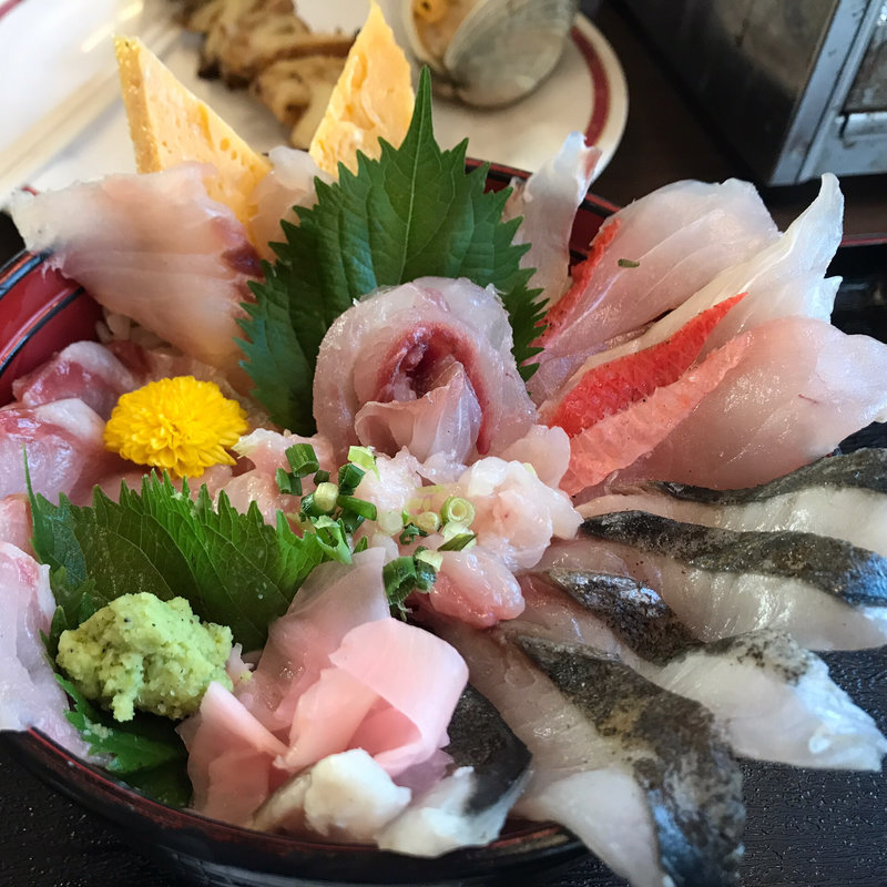 地魚海鮮丼(活き活き亭 )