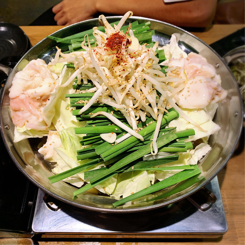 特製塩もつ鍋（白）(もつ焼き勝利はなれ)