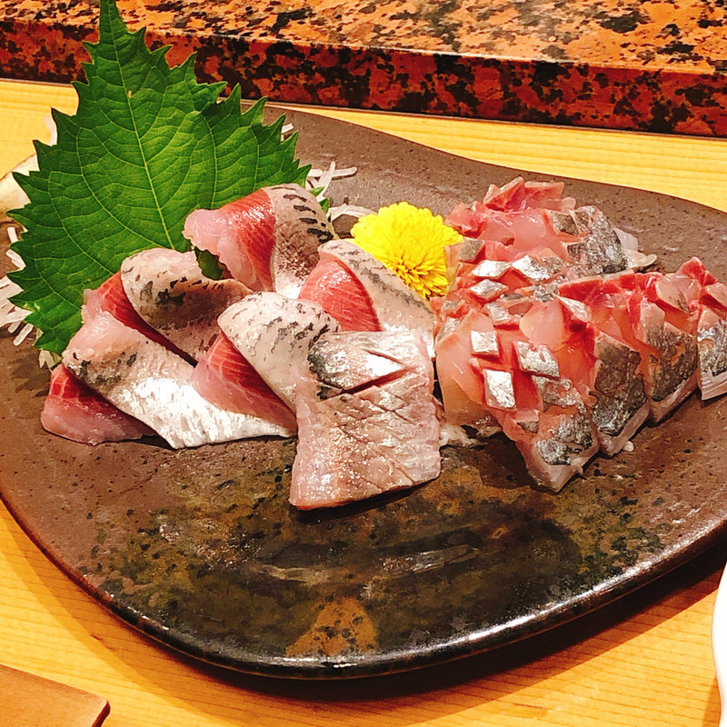 鯵と鰯の刺身(新宿すし半)