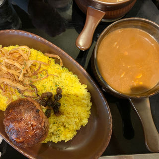 ハンバーグカレー(ビストロ喜楽亭)