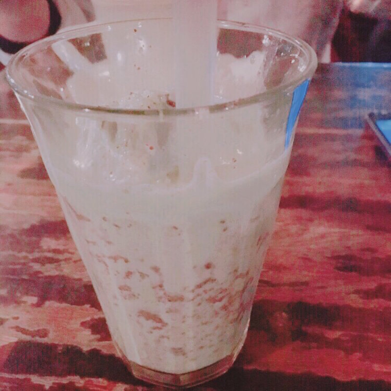 チョコミントシェイク(Yonchome Cafe （ヨンチョウメ カフェ）)