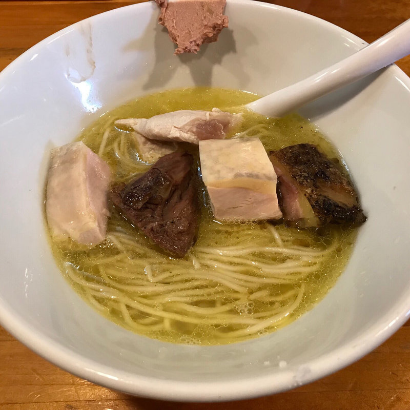 ホロホロ鳥とはるゆたかと水と塩とかん水(極汁美麺 umami)