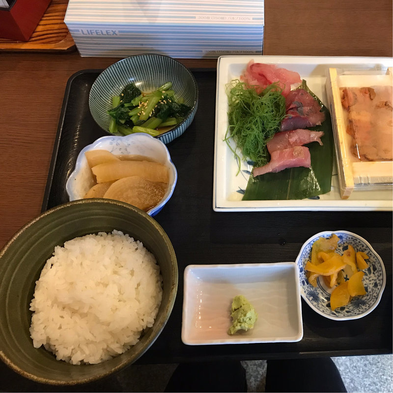 生うに＆イサキ刺身(池のや)