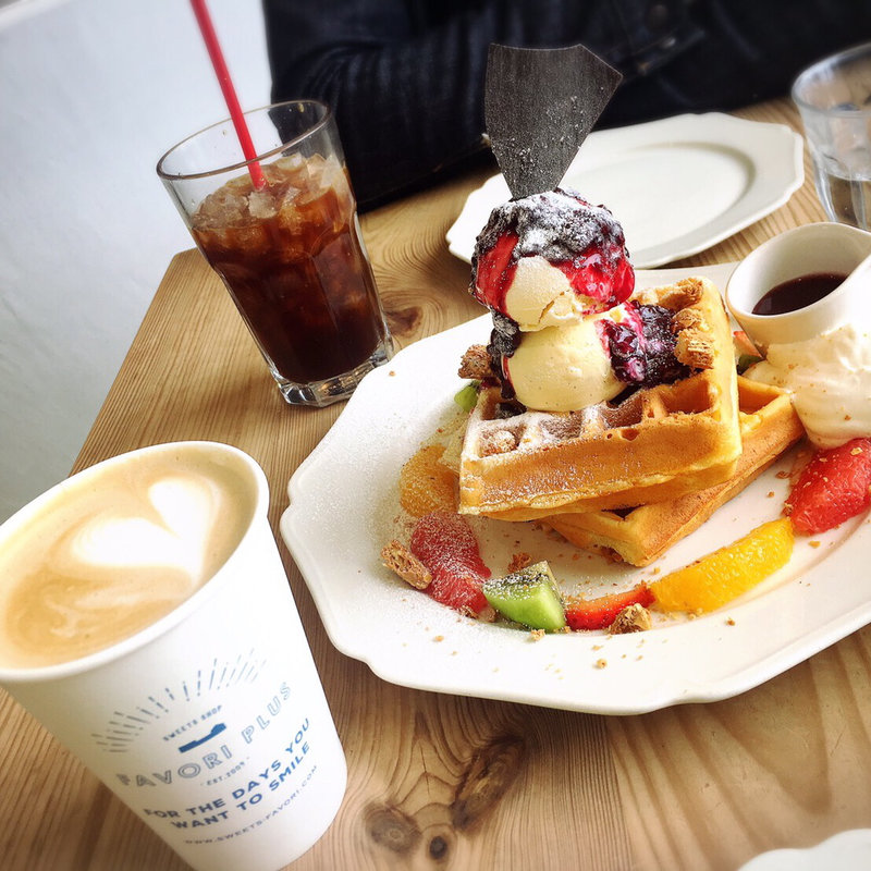 (sweets shop FAVORI PLUS)