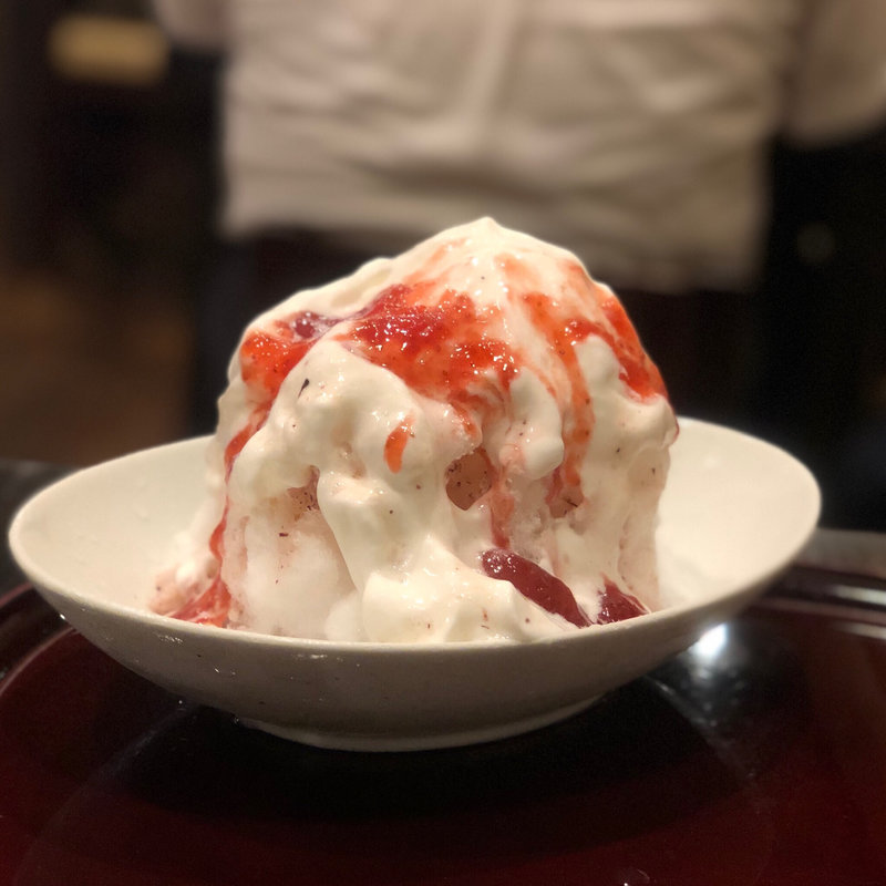 かき氷(苺)(鳥羽答志島 浜与本店 外宮前店 )