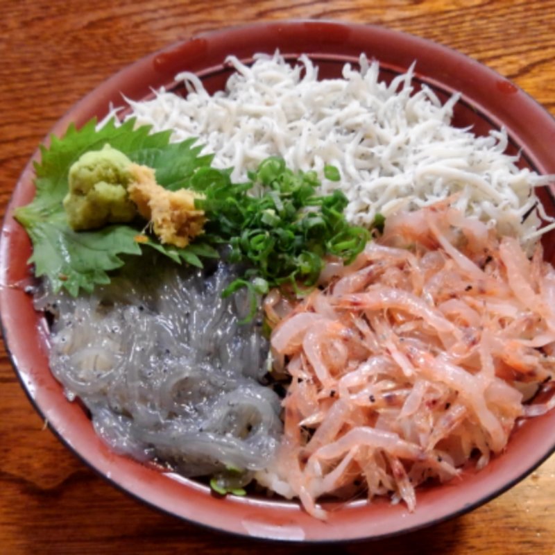 駿河湾三色丼(魚河岸 丸天 魚河岸店)
