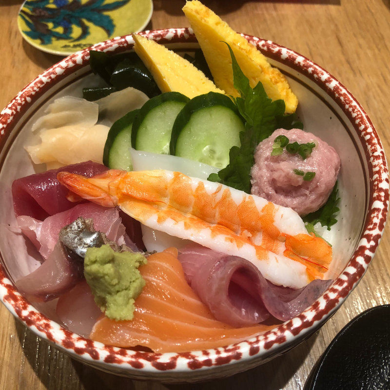 海鮮ちらし(金沢まいもん寿司 珠姫 大手町)