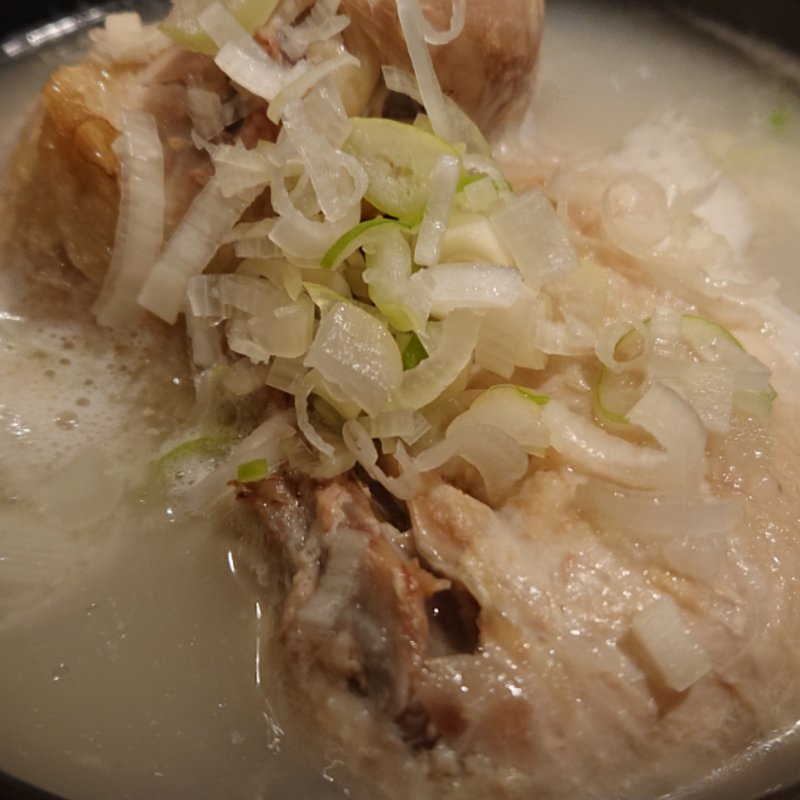 ハンゲタン(参鶏湯)(チョンギワ 本館)