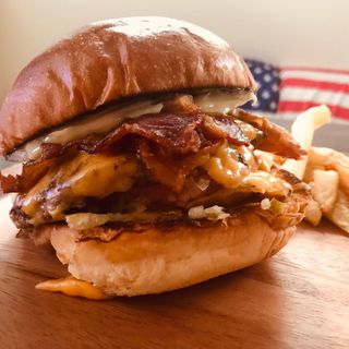 ベーコンチーズバーガー(ファイヤーハウス (FIRE HOUSE))