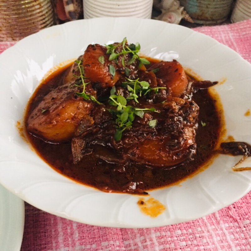 ミスジビーフシチュー(BOXX Coffee & X-presso)