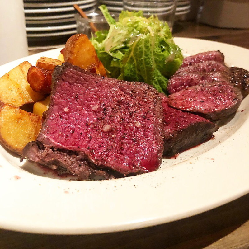 ステーキ(三本木商店)