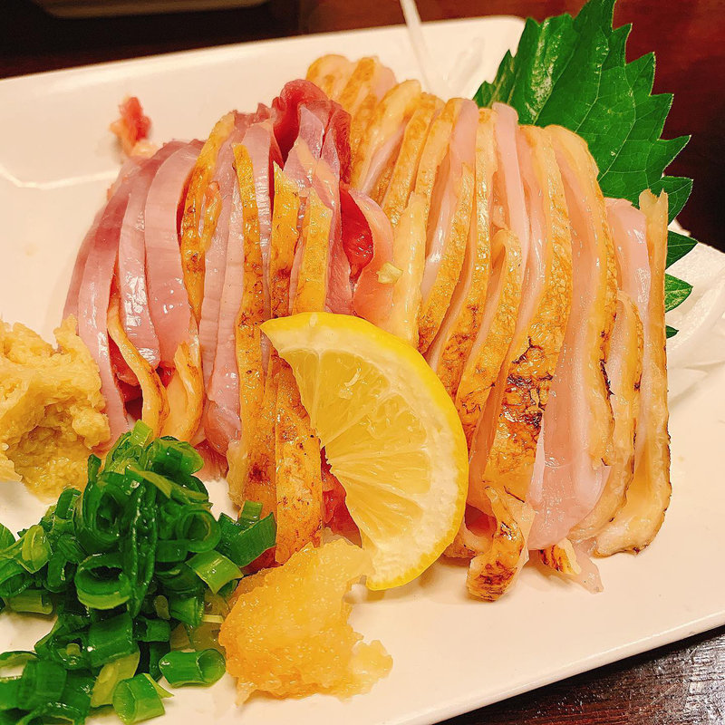 地鶏刺し(焼鳥 白鶴)