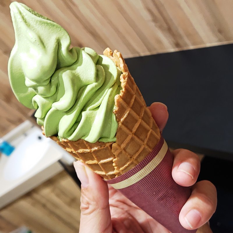 抹茶ソフトクリーム(京はやしや ラゾーナ川崎店)