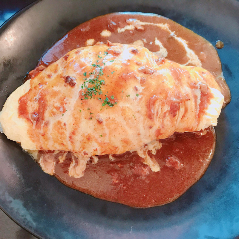 (御馳走オムライス館 ネコ目)