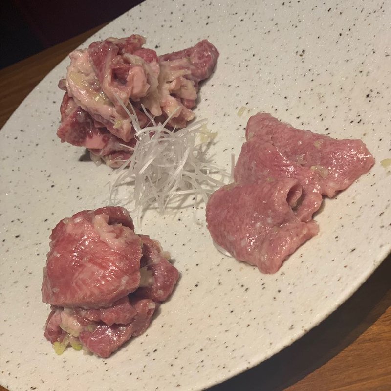 タン3種盛り(焼肉すみずみ)