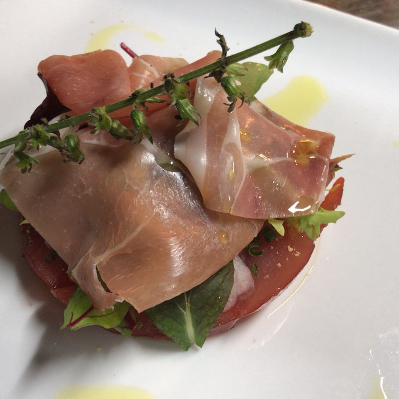 マグロと生ハムのサラダ仕立て(restaurant Chevalier)