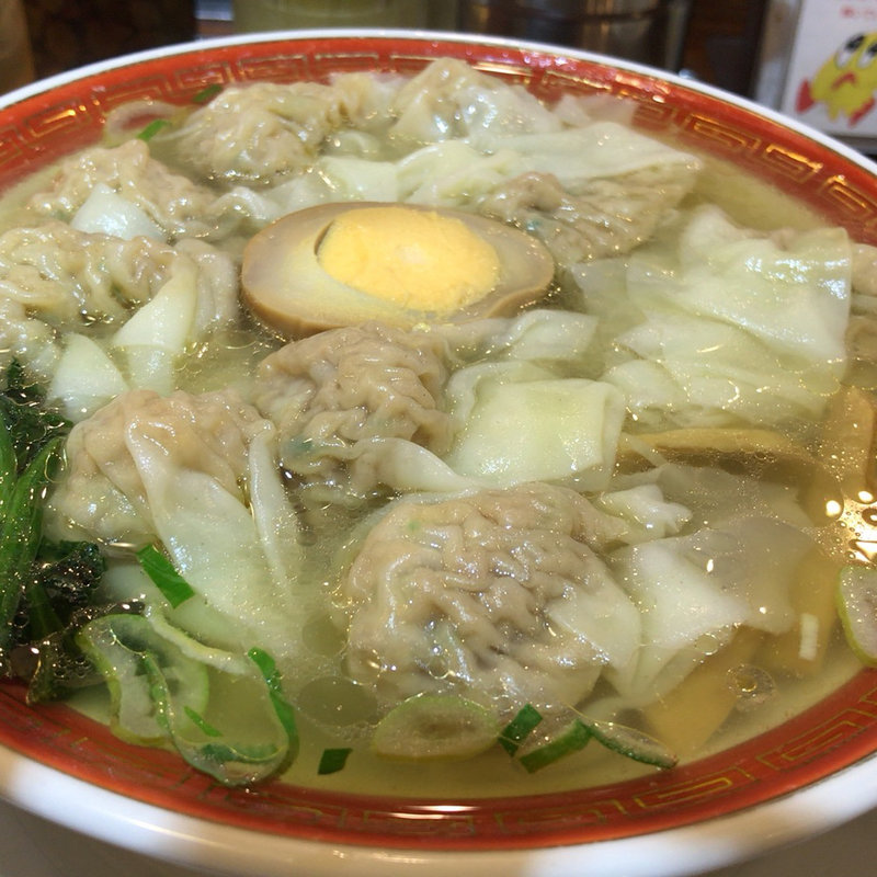 黒豚塩ワンタン(広州市場 中目黒店)