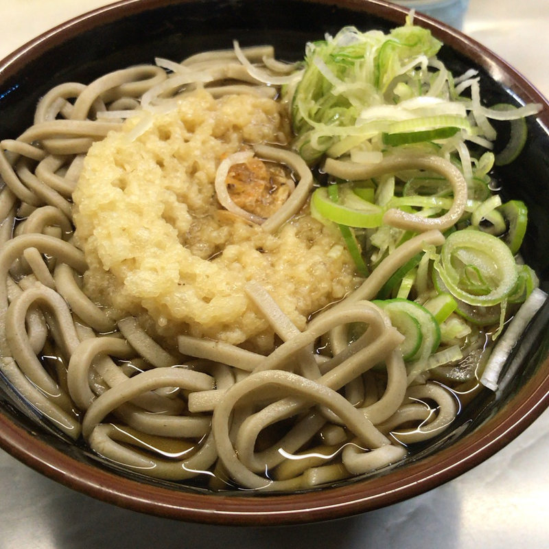 天ぷらそば(立ち食いそば本郷)
