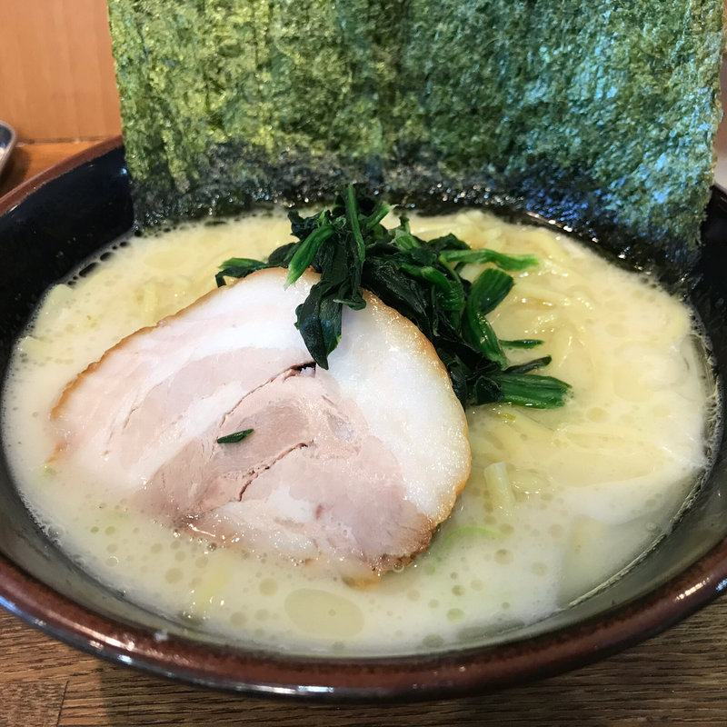とんこつラーメン塩(九ツ家)