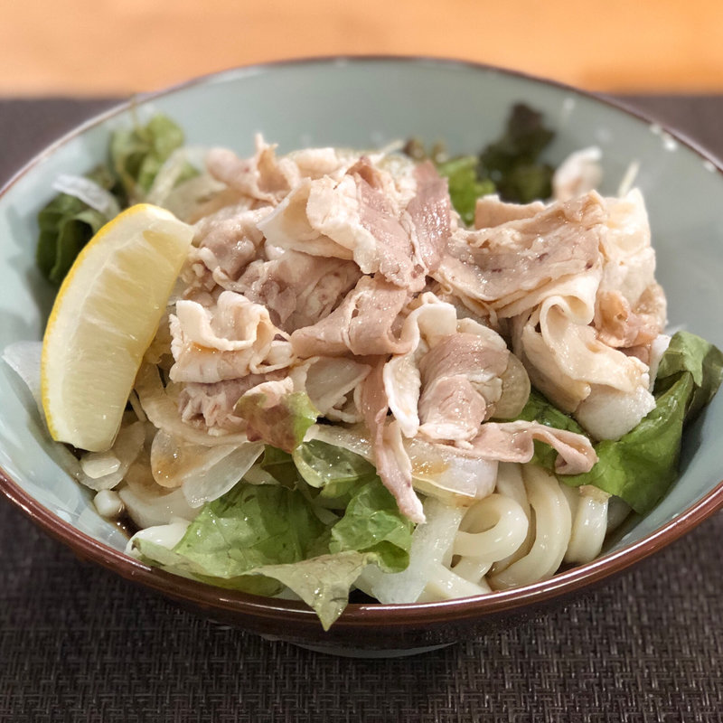 冷しゃぶうどん(さぬきうどん 釜八 八丁堀店 )