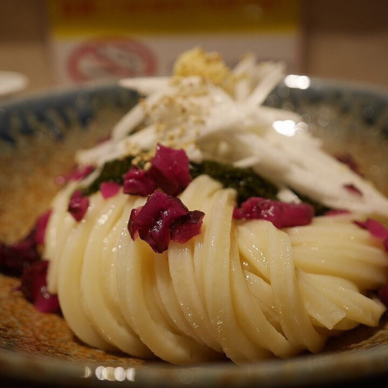 ギバサと山芋のねばねばぶっかけ　冷(ひだりうま )