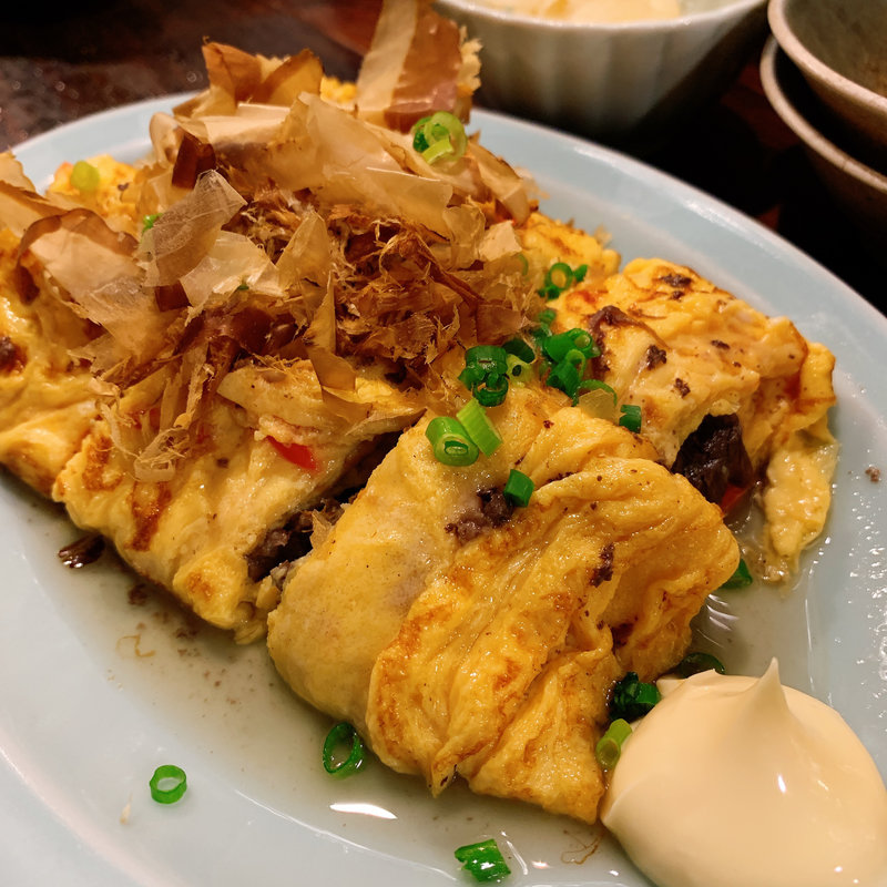 牛すじだし巻き(鉄板餃子酒場 大虎 宮益坂本店 )