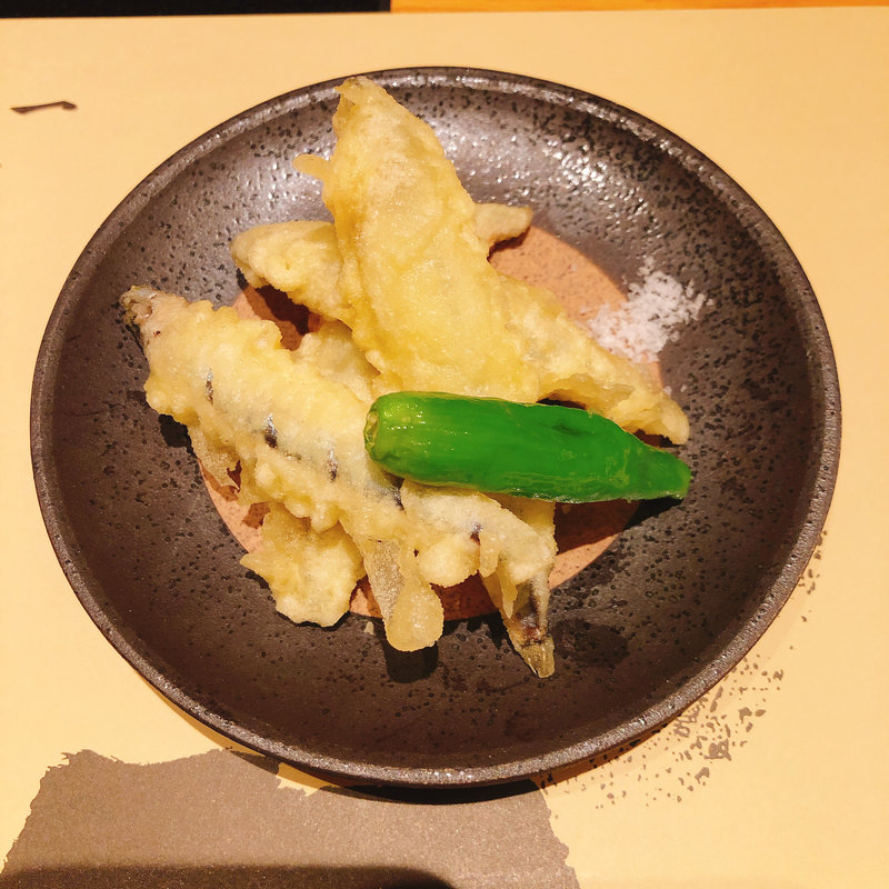 ワカサギの天ぷら(鹿児島華蓮 銀座店)