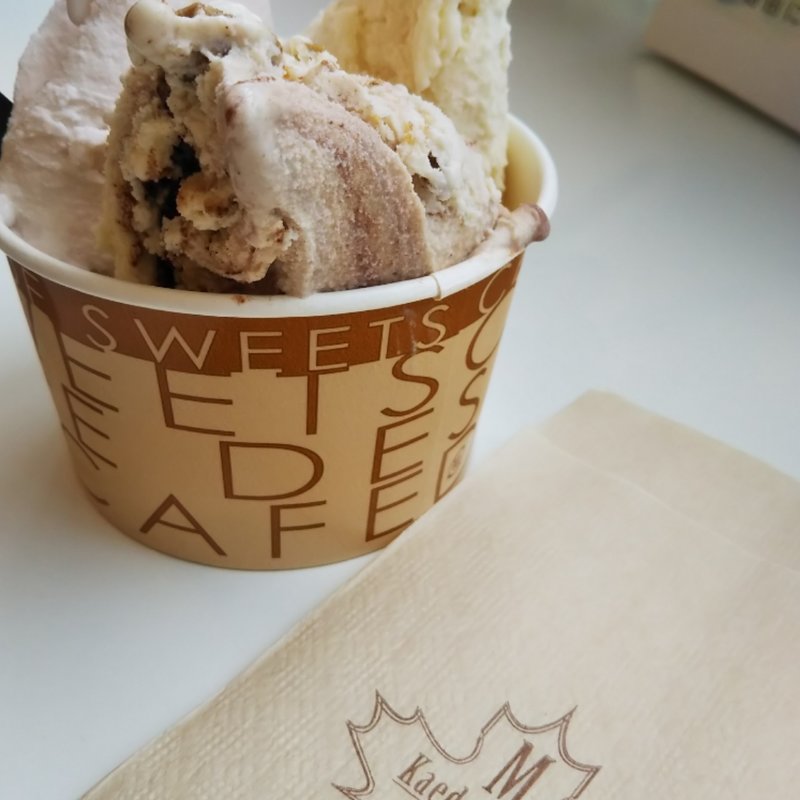 サクサクいちご(楓ジェラート)