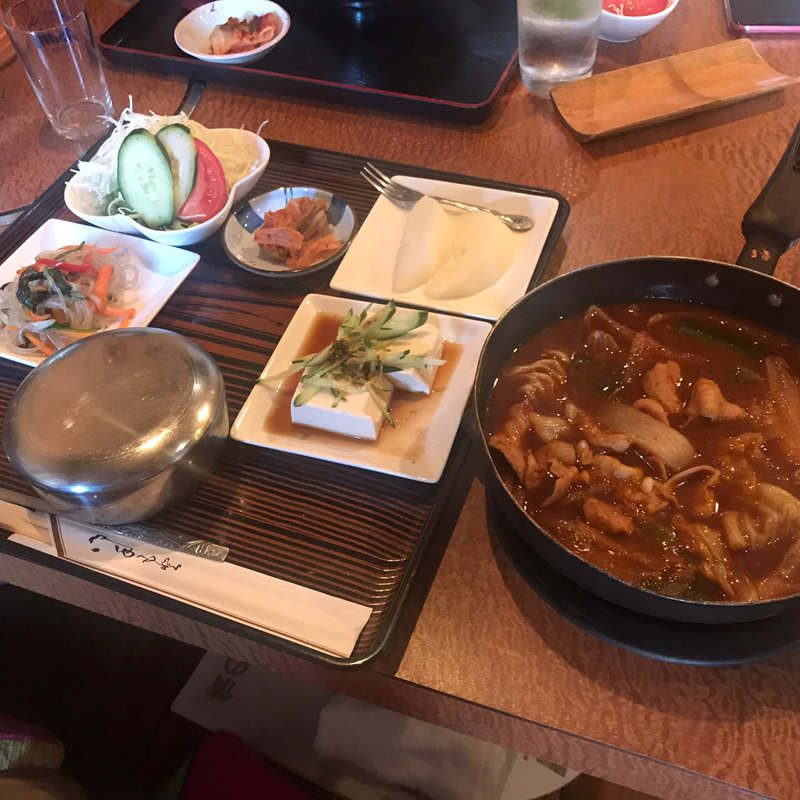 ホルモン定食(韓国料理 ムグンハ)