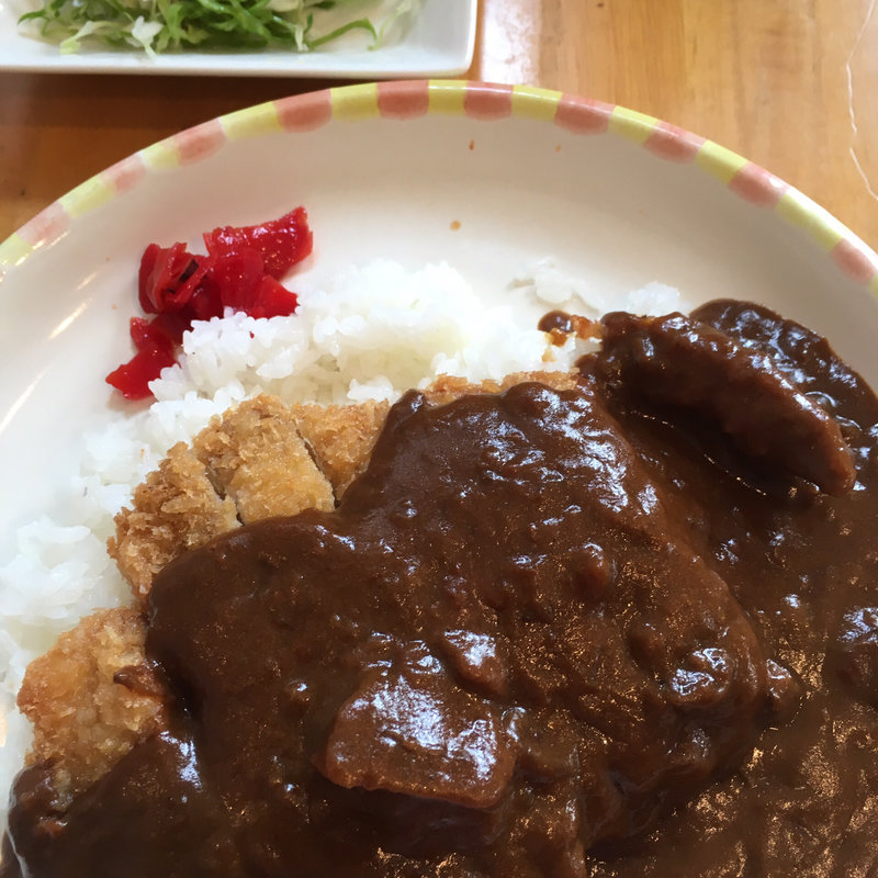 カツカレー(NEWカリオカ)