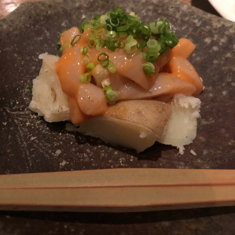 塩辛じゃがバター(HIGASHI-YAMA Studio)