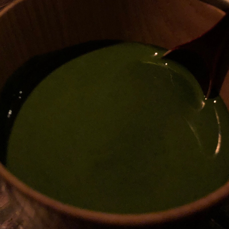 抹茶のブラマンジェ(HIGASHI-YAMA Studio)