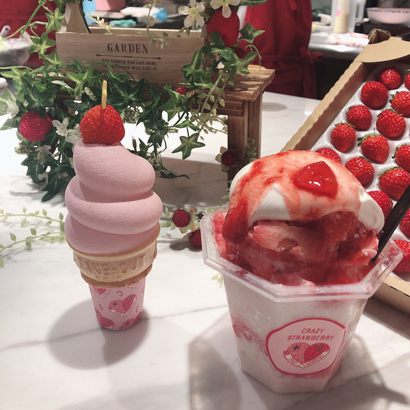 かき氷(CRAZY STRAWBERRY)