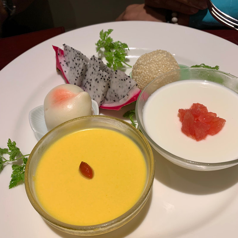 デザート盛り(サンコウエンチャイナ・カフェ アンド ダイニング （SANKOUEN CHINA CAFE & DINING）)